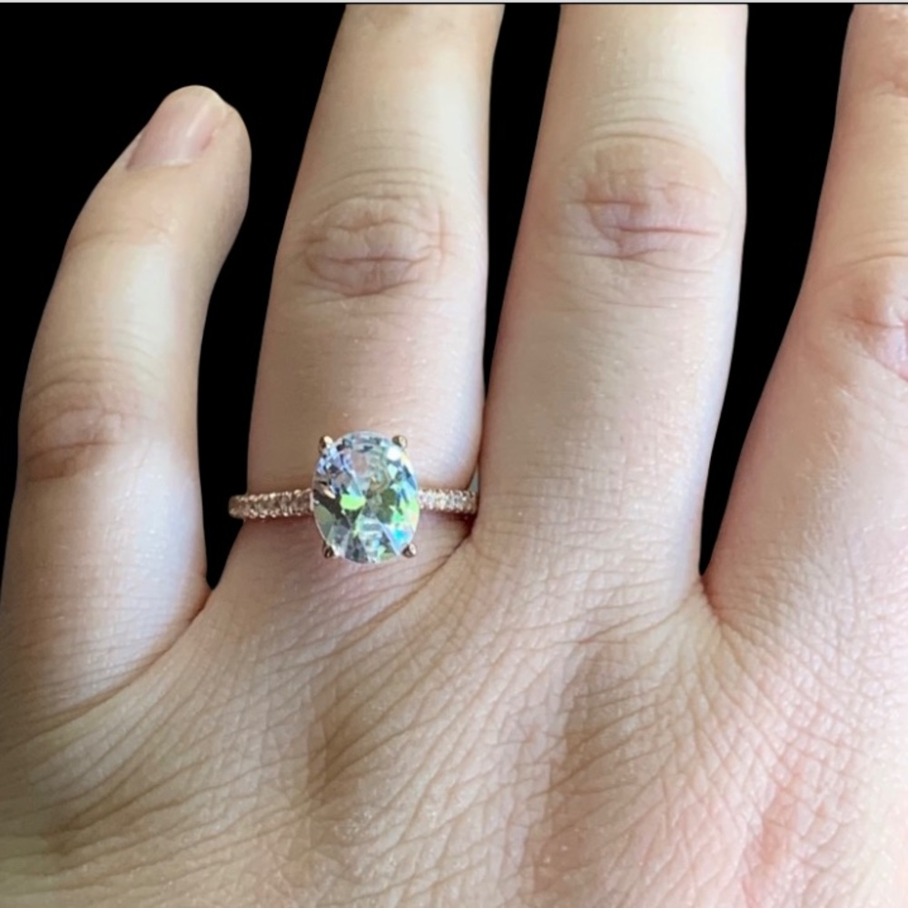 14K SOLID ROSE GOLD OVAL 2.5K ENGAGEMENT RING - Picture 4 of 11